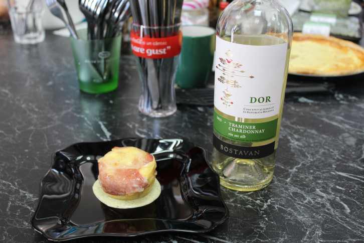 Блюдо2 с вином-1